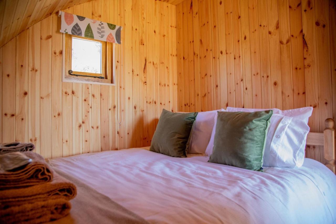 Barnhorn Glamping Villa Hooe Ngoại thất bức ảnh